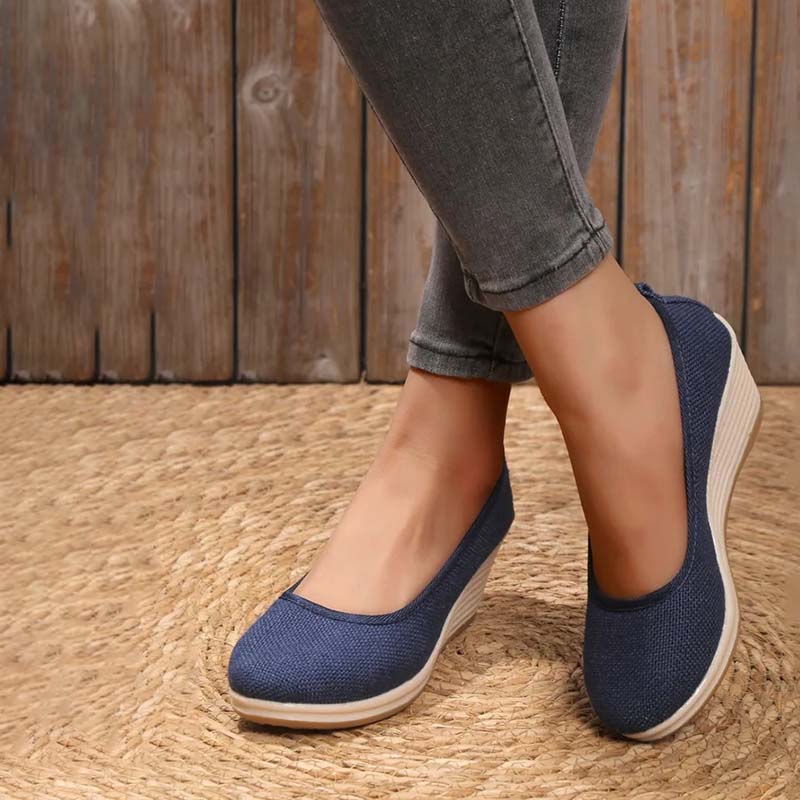 Zapatos Cuña Confort Elegante – Estilo Ligero y Sofisticado | Isabel Herrera